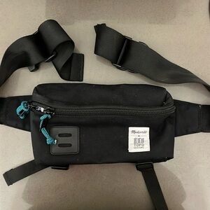 Madewell x TOPO Belt Bag
